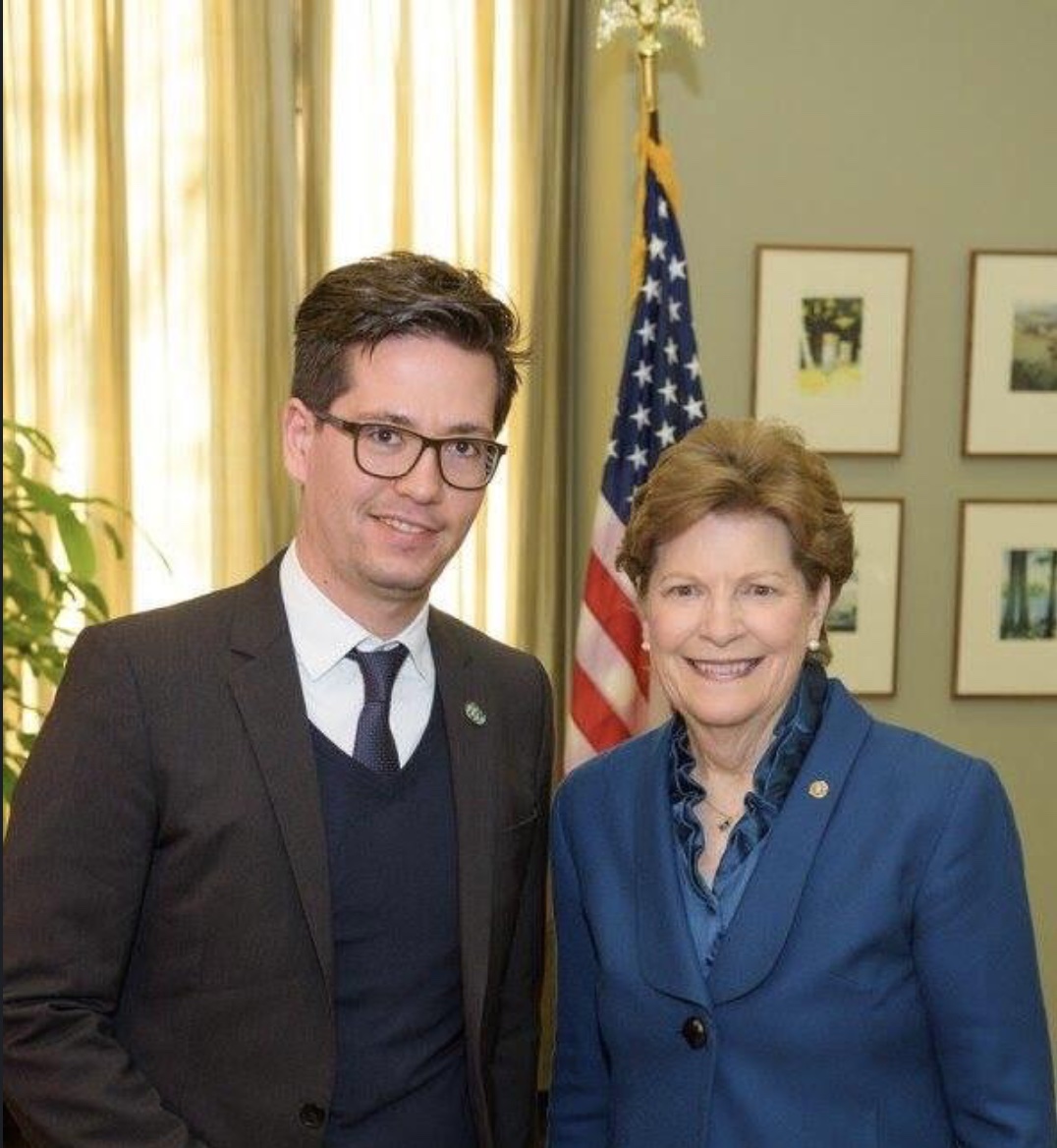 Martin-Sebastian Abel with U.S. Senator Jeanne Shaheen (D-NH) in the U.S. Senate